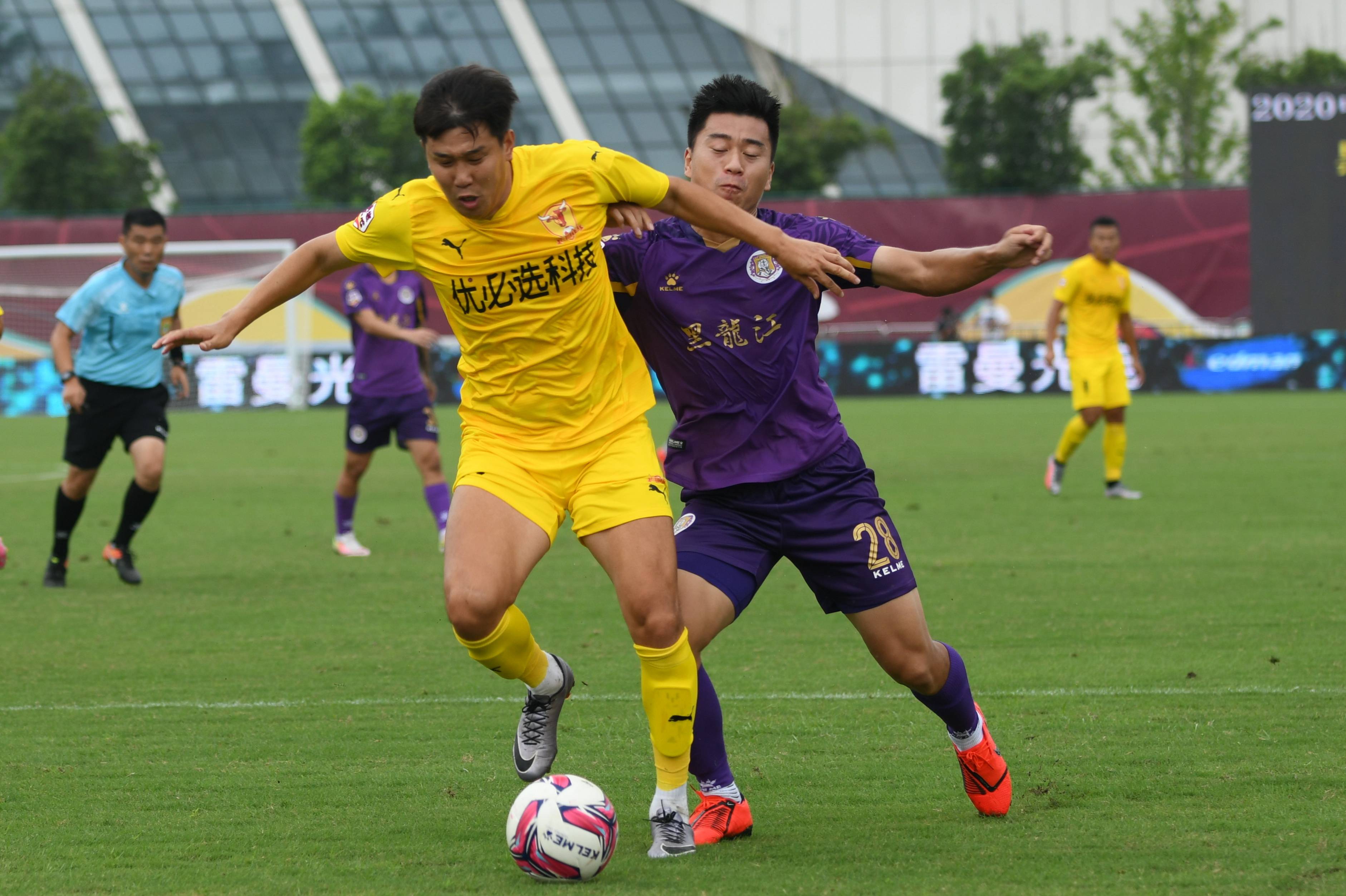 四川FC成功击败河南建业