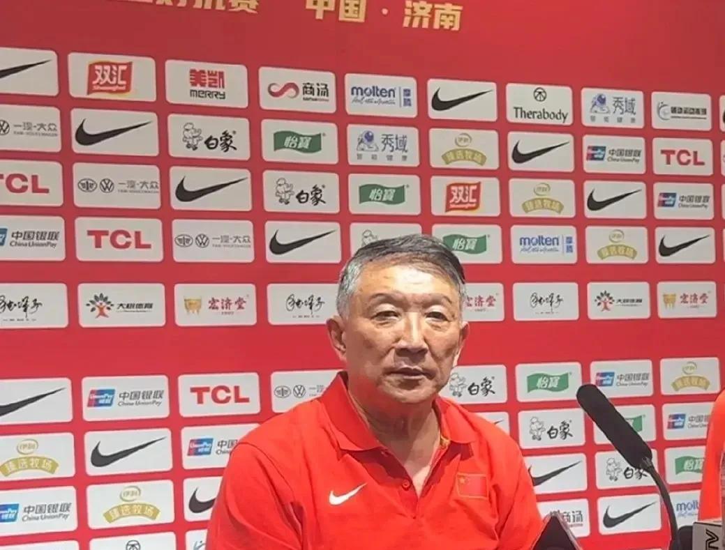 包含杨舒予15分助女篮复仇澳洲她是宫鲁鸣放弃李梦的底气的词条